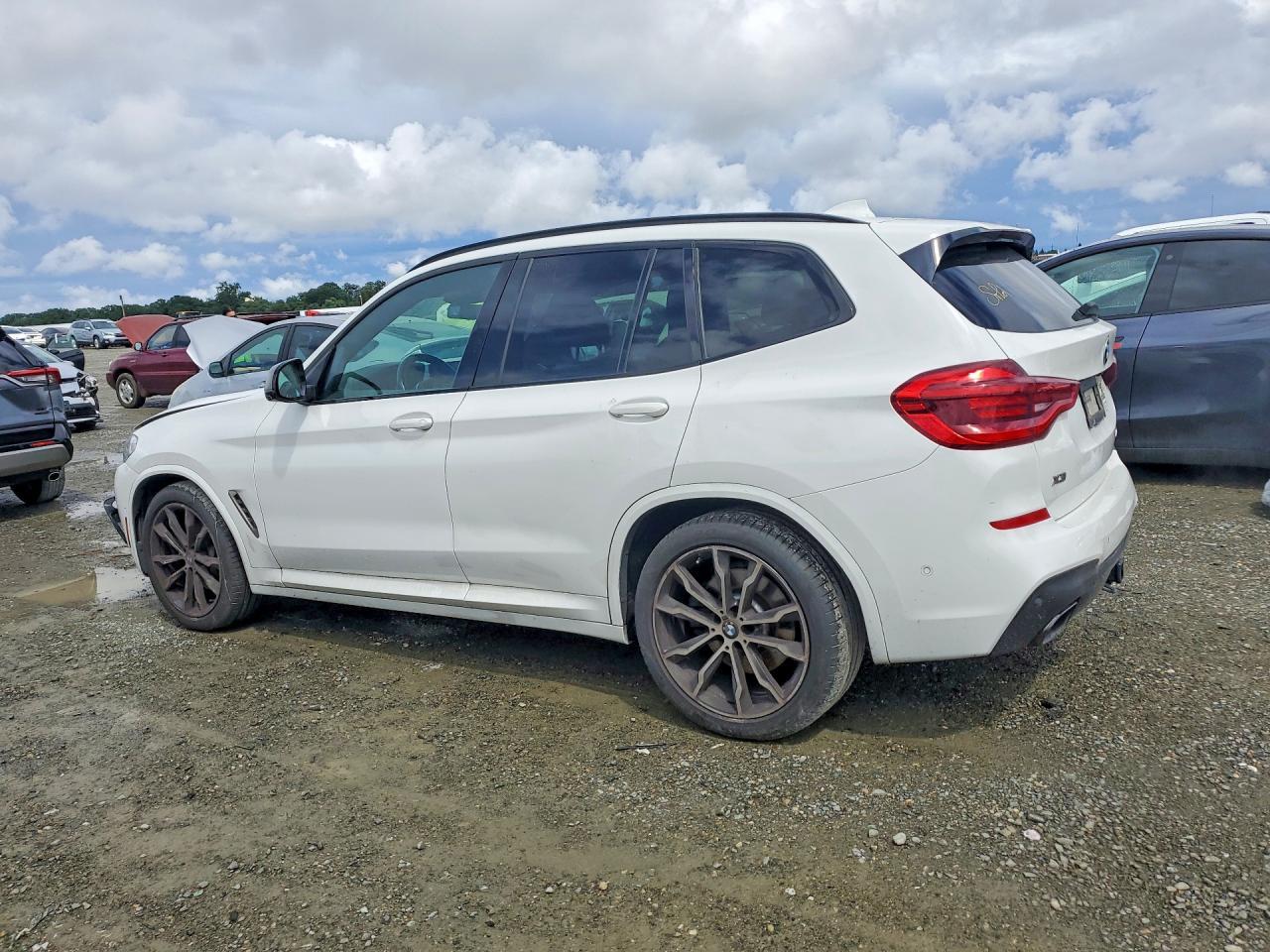 2019 BMW X3 xDrivem40I - Фото 2