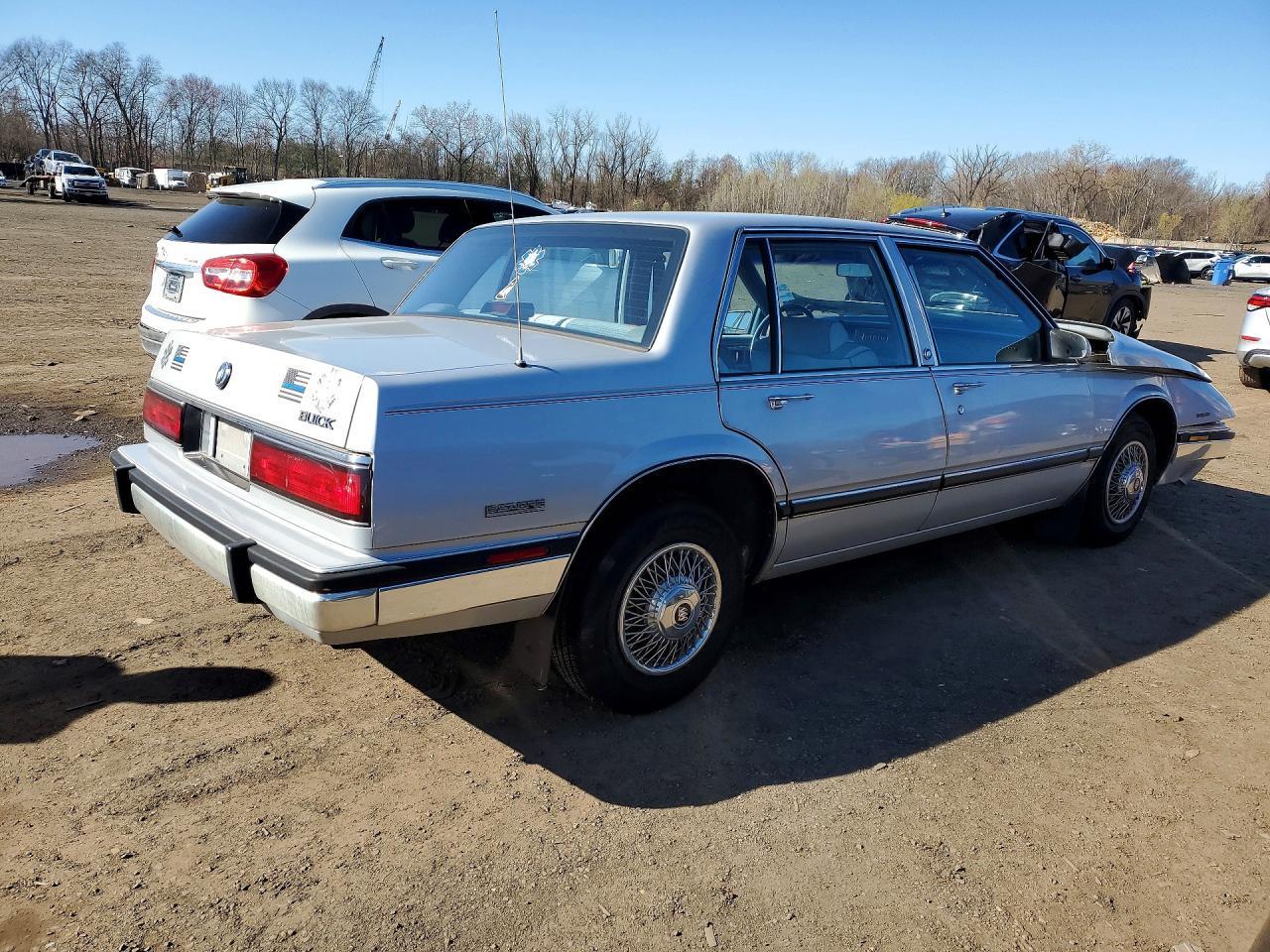 1989 Buick Lesabre Custom - Фото 3