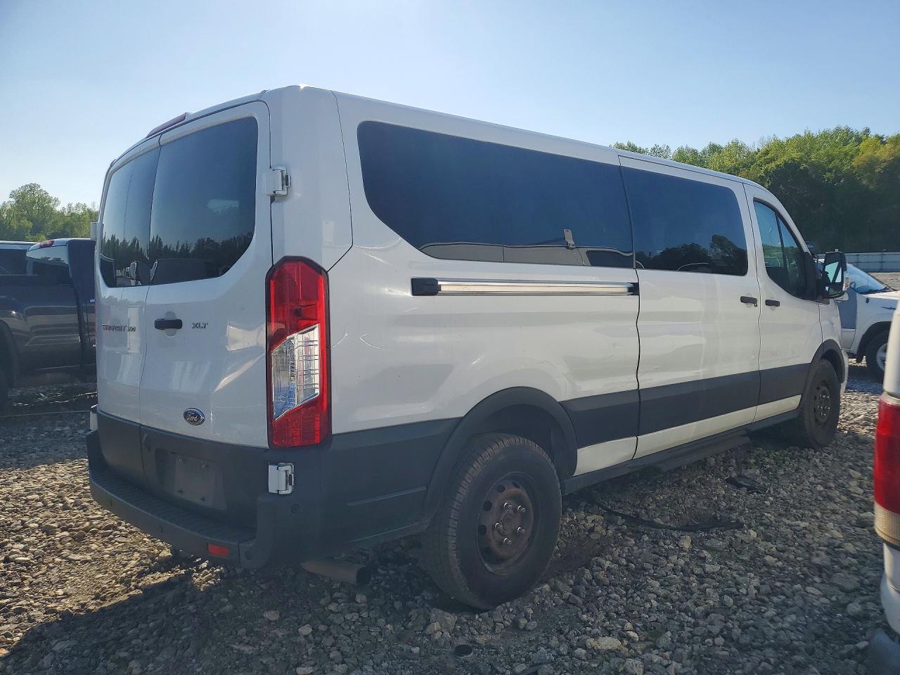 2021 Ford Transit T-350 - Image 3