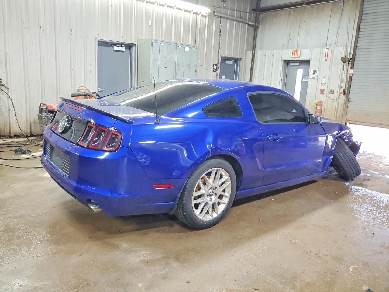 2014 Ford Mustang - Image 3