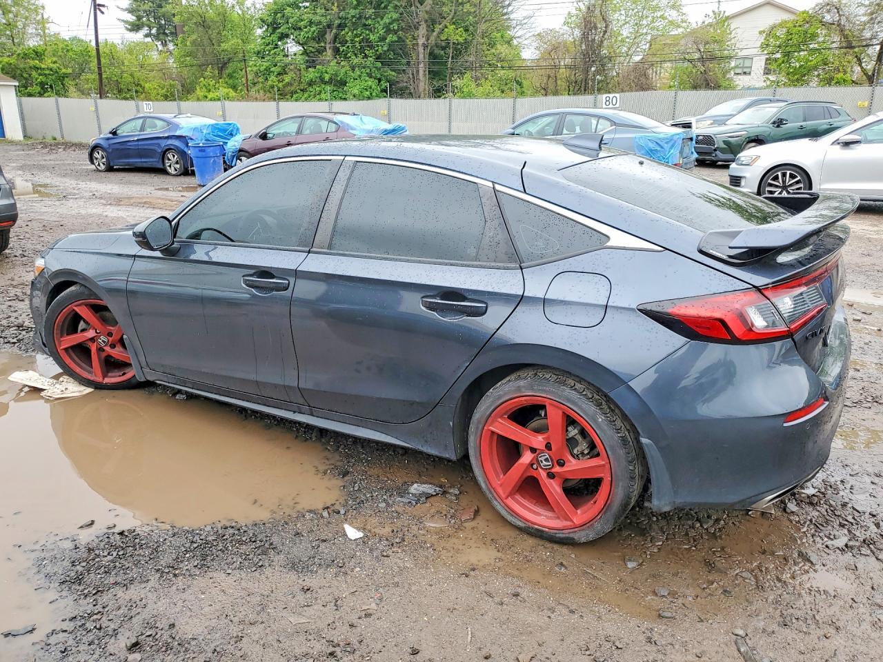 2022 Honda Civic Sport Touring - Фото 2