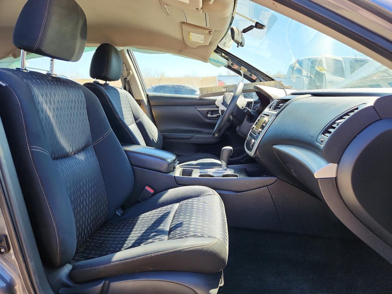 2017 Nissan Altima 2.5 S - Фото 7