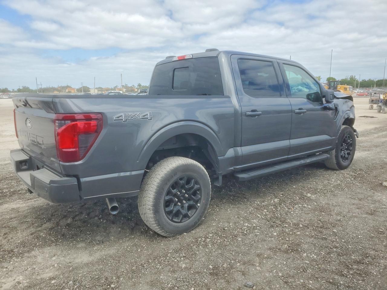 2026 Ford F150 Xlt - Фото 3
