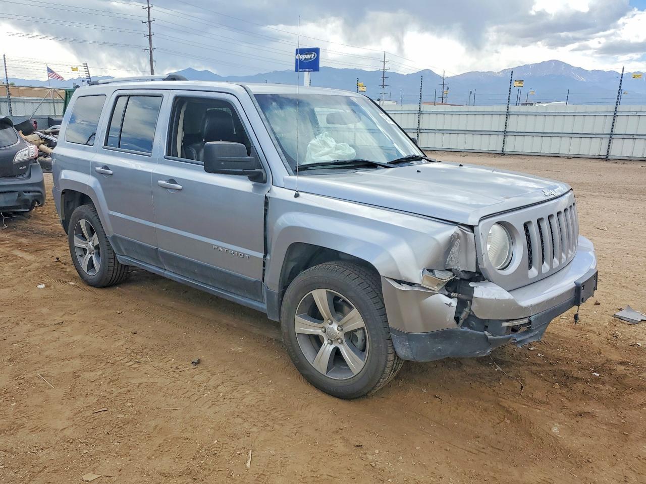 2016 Jeep Patriot Latitude - Image 4