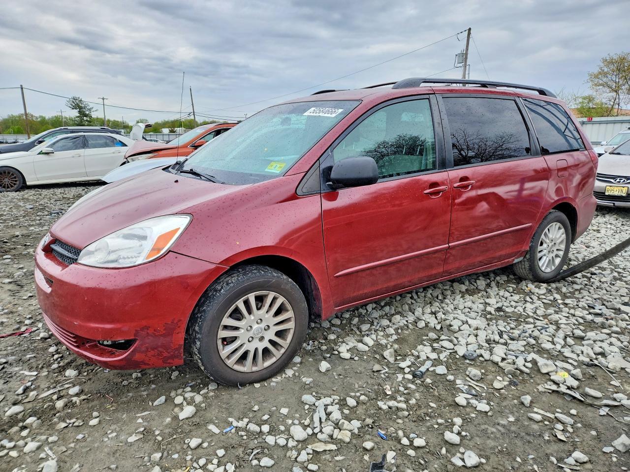 2004 Toyota Sienna Le 8 Passenger