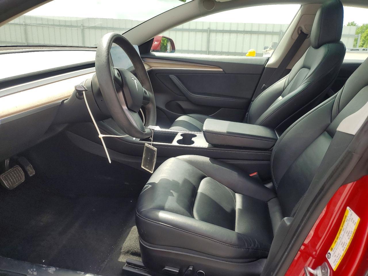 2022 Tesla Model 3 - Фото 7