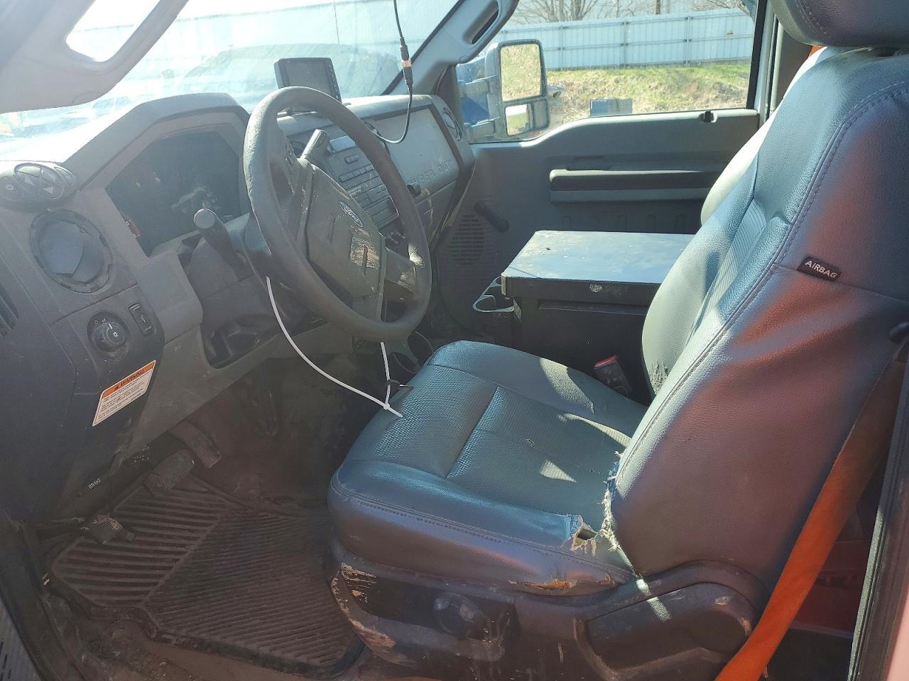 2015 Ford F450 Super Duty - Image 7