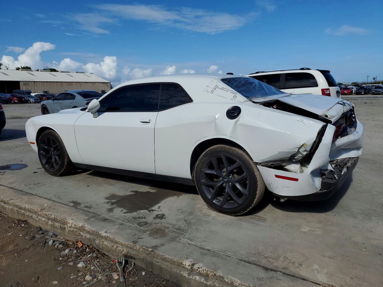 2020 Dodge Challenger Sxt - Фото 2