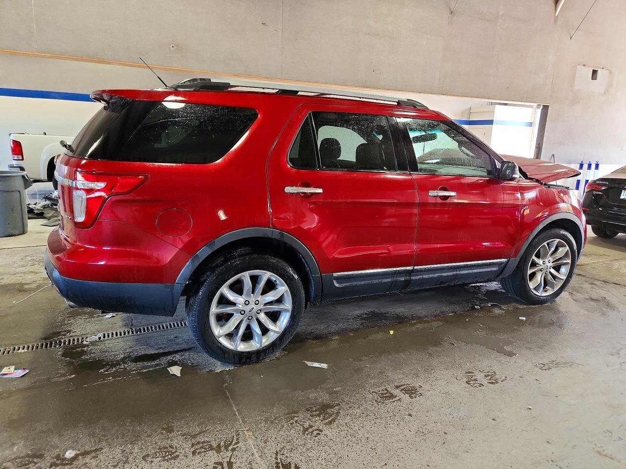 2014 Ford Explorer Xlt - Image 3