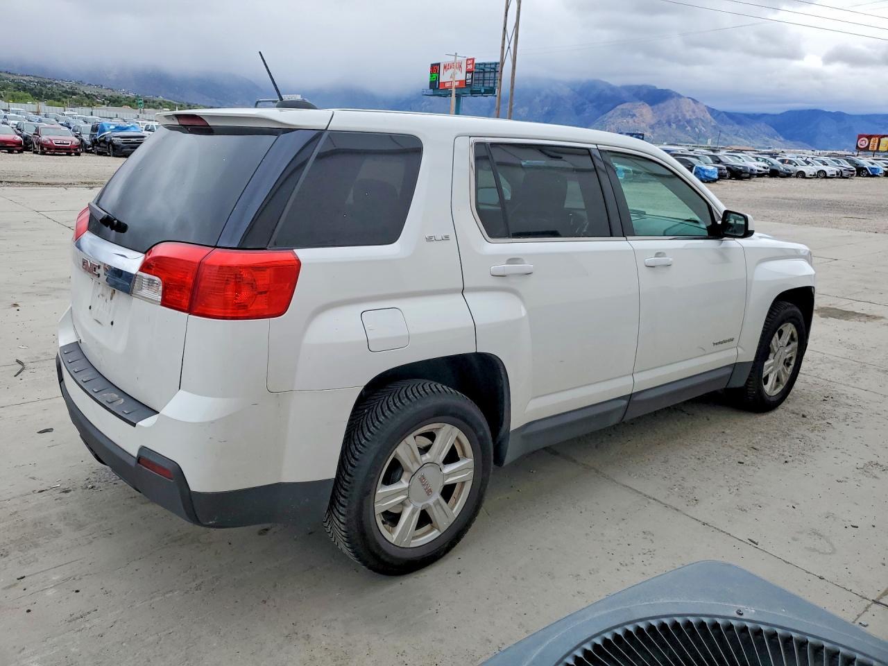 2015 GMC Terrain Sle - Image 3