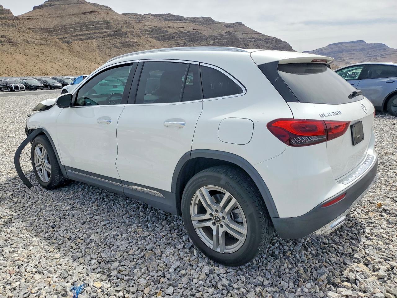 2021 Mercedes-Benz Gla 250 - Фото 2