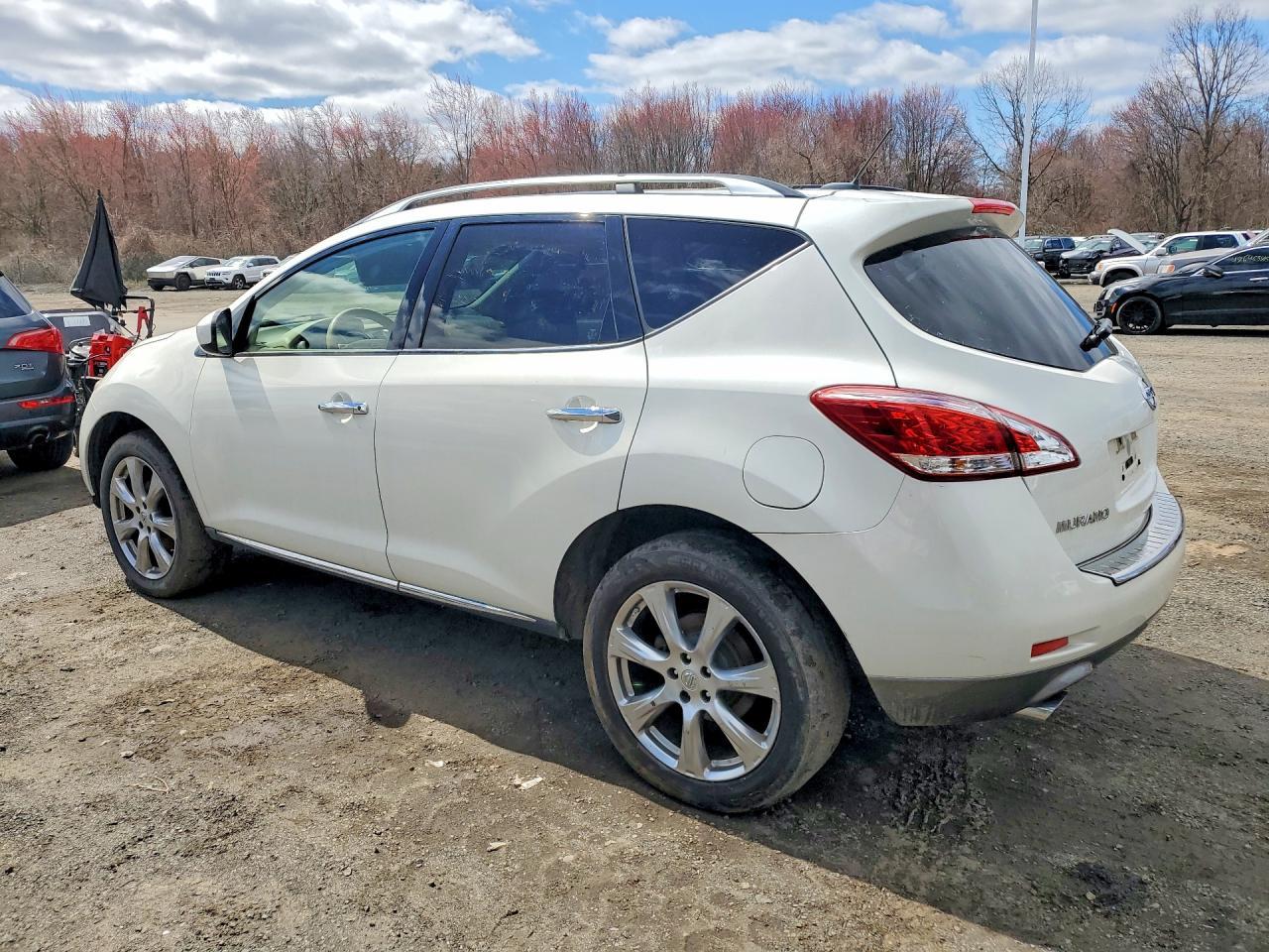 2012 Nissan Murano S - Фото 2