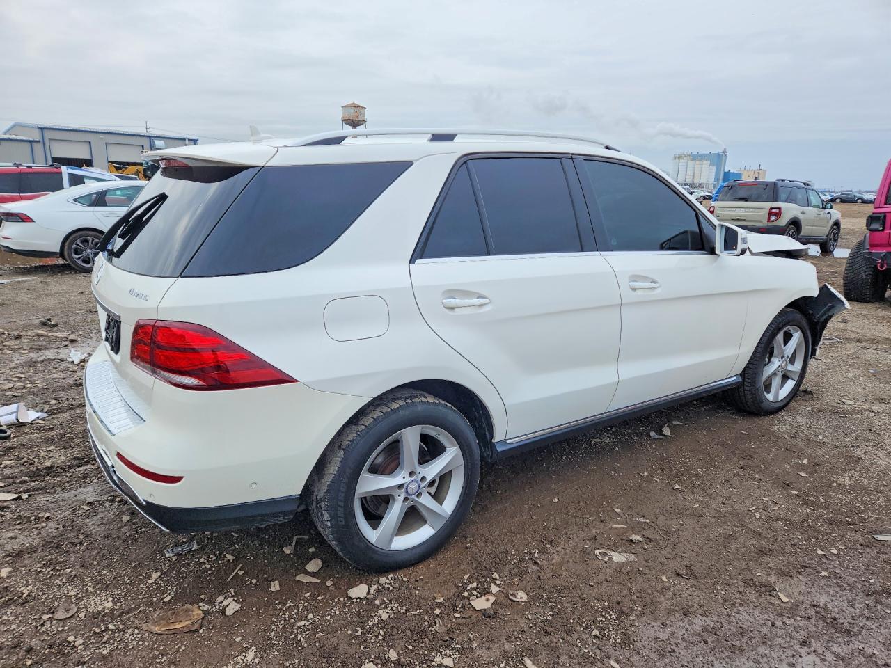 2016 Mercedes-Benz Gle 350 4Matic - Image 3