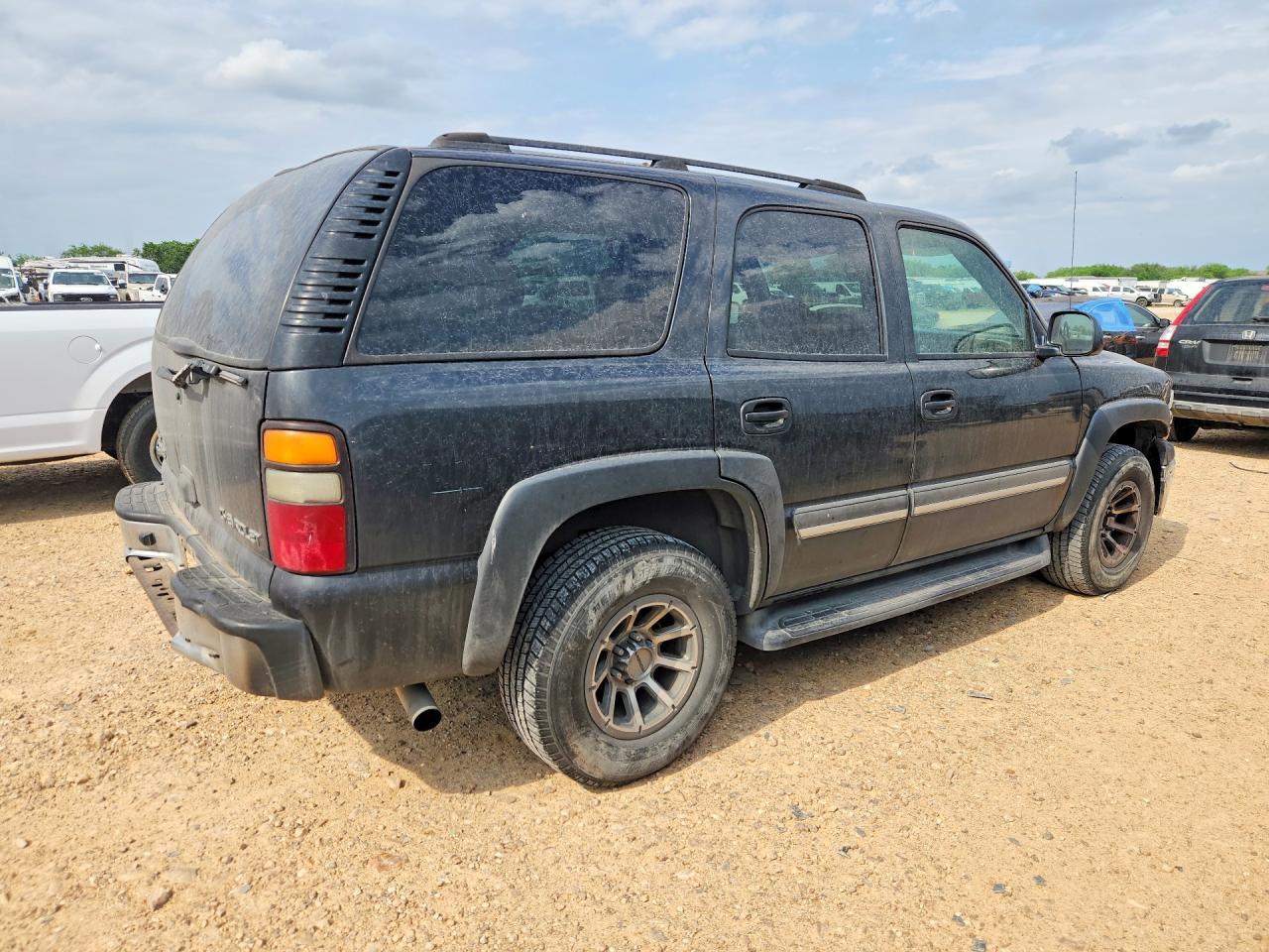 2005 Chevrolet Tahoe C1500 - Фото 3