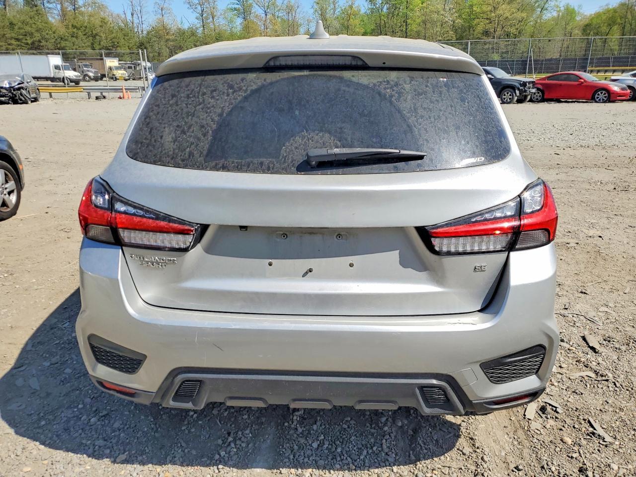 2021 Mitsubishi Outlander Sport Es - Image 6