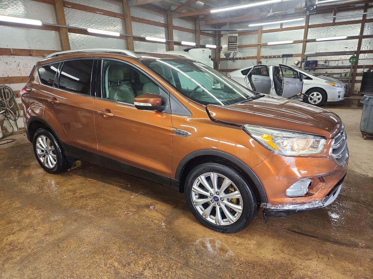 2017 Ford Escape Titanium - Фото 4