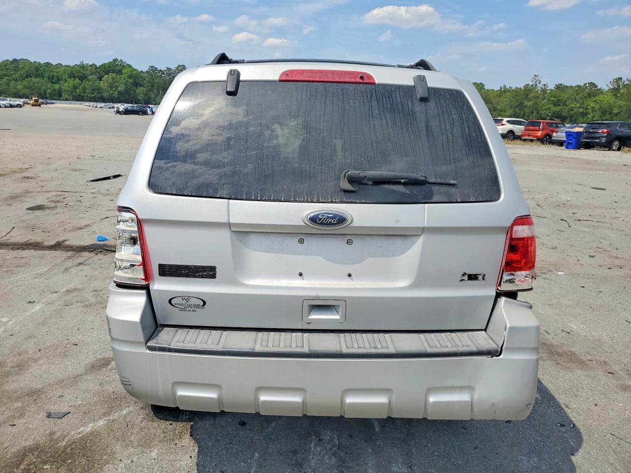 2011 Ford Escape Xlt - Image 6