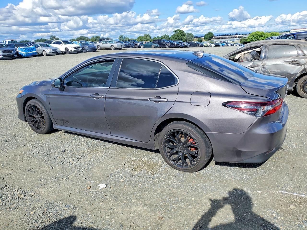 2023 Toyota Camry Le - Image 2