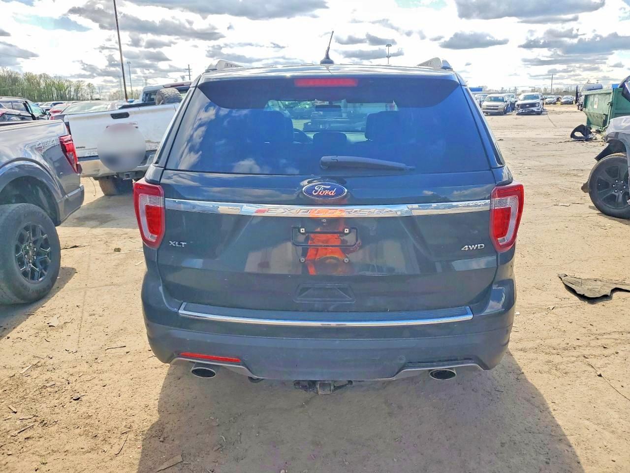 2018 Ford Explorer Xlt - Фото 6