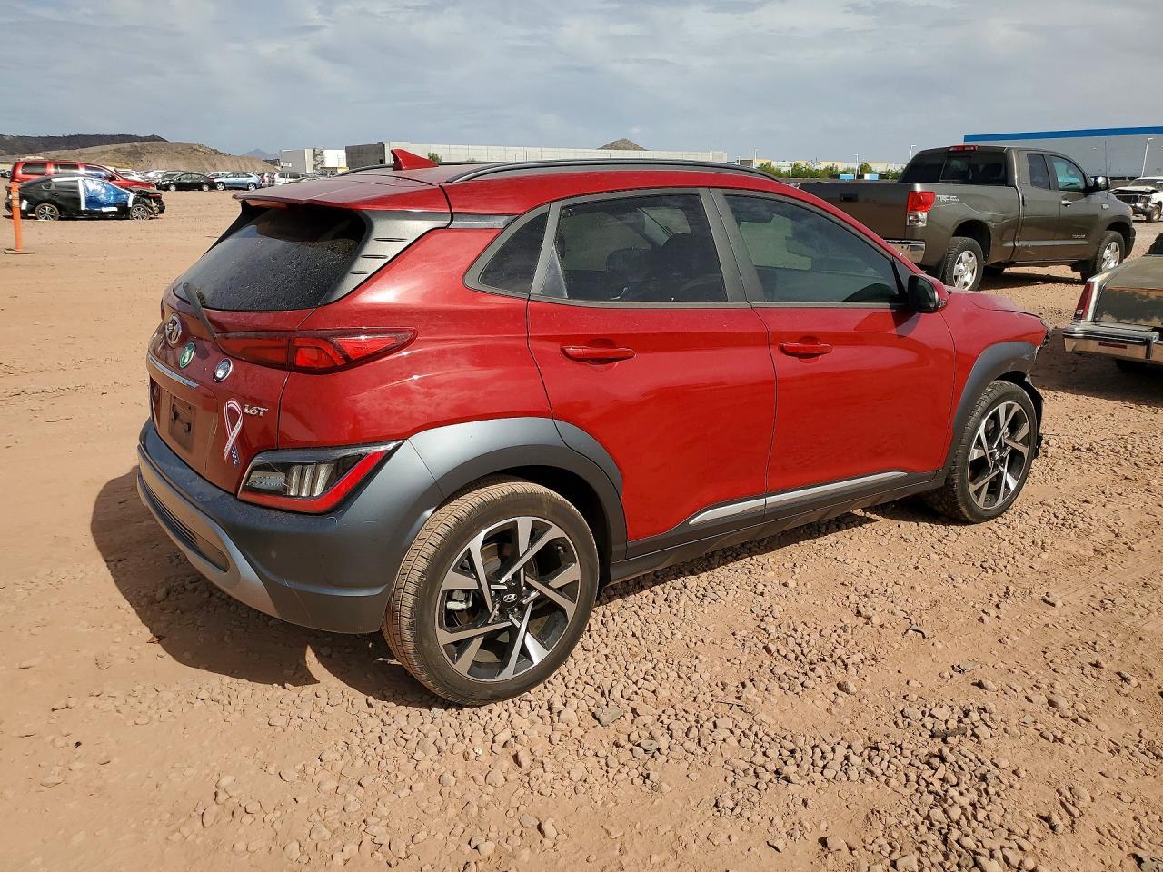 2022 Hyundai Kona Limited - Фото 3