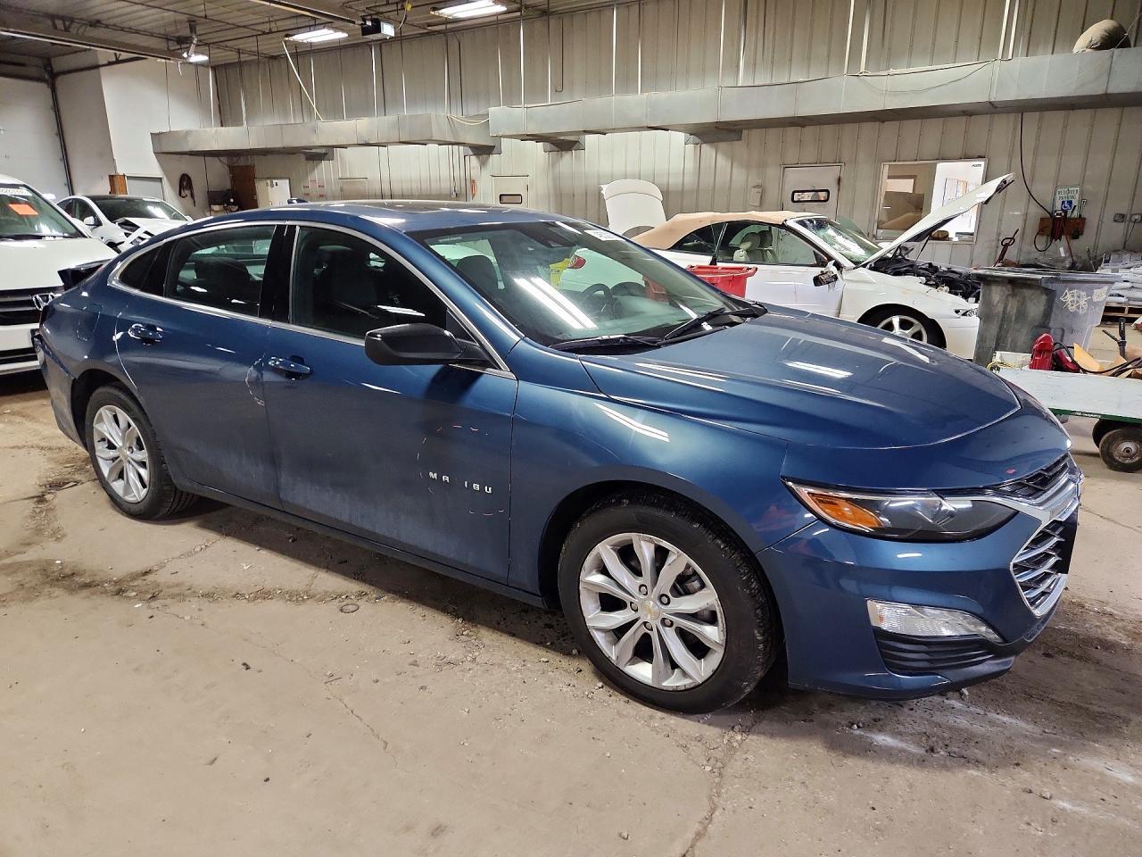 2024 Chevrolet Malibu Lt - Фото 4