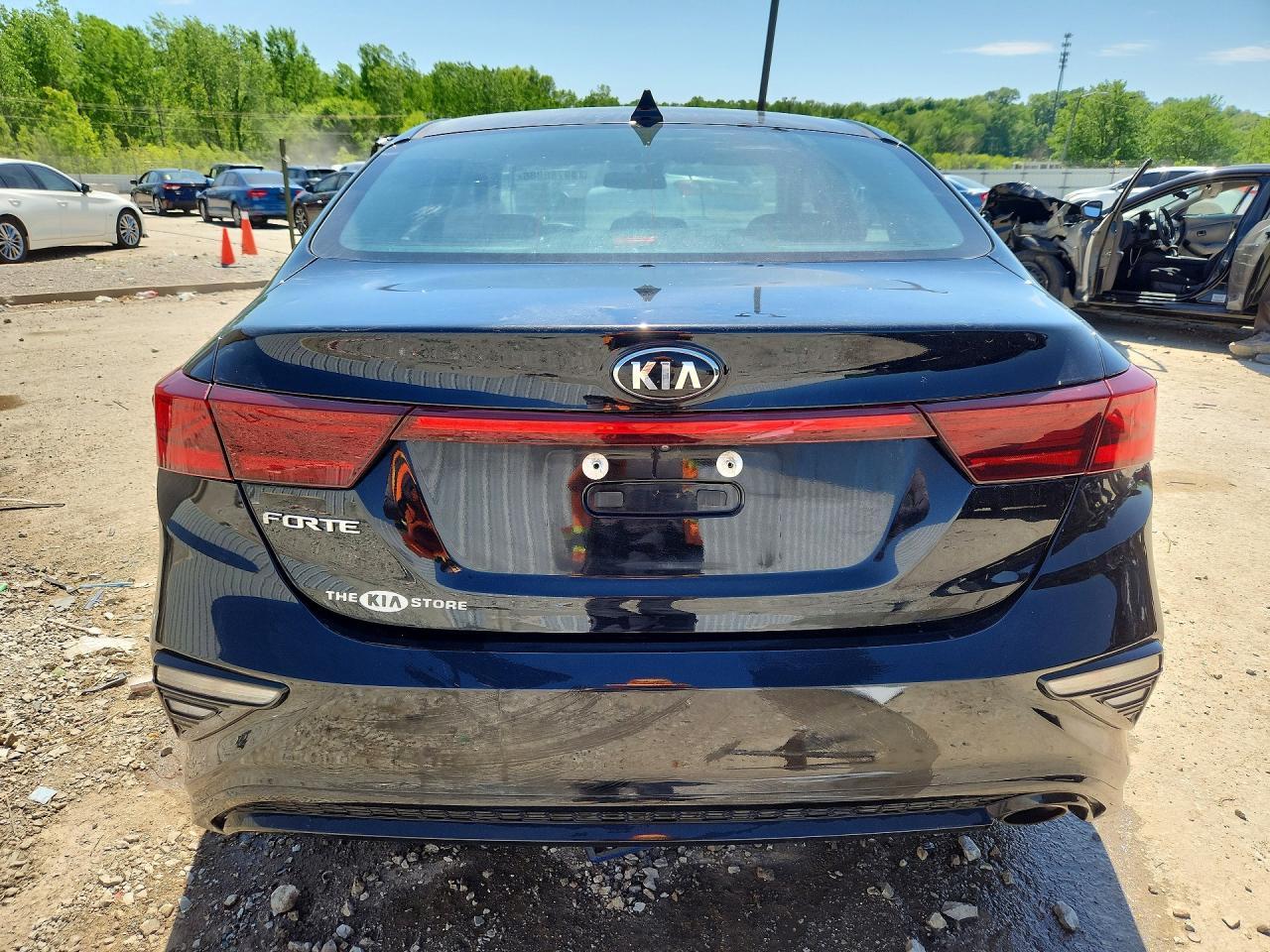 2019 Kia Forte Lxs - Фото 6