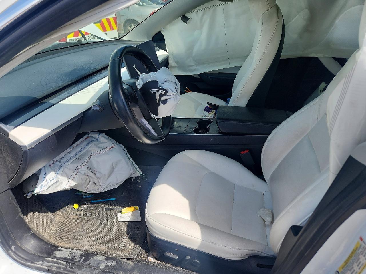 2018 Tesla Model 3 - Image 7