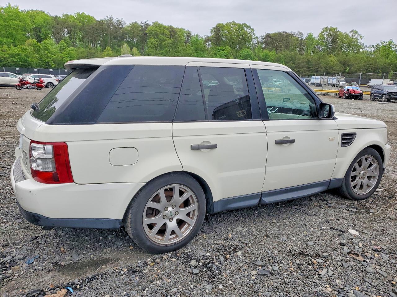 2009 Land Rover Range Rover Sport Hse - Image 3
