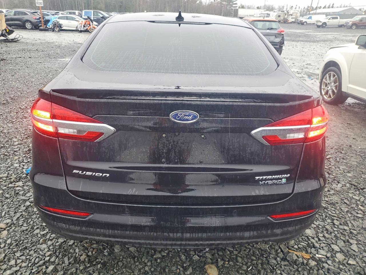2019 Ford Fusion Titanium - Фото 6