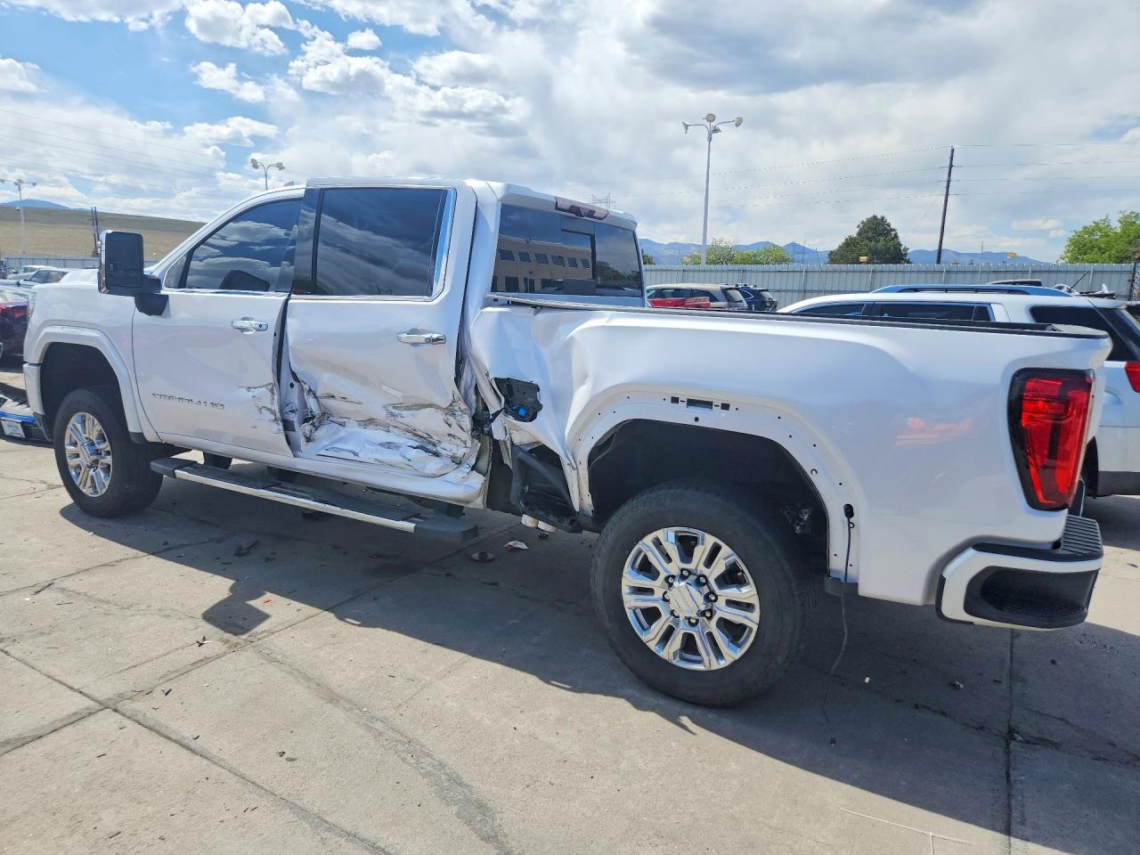 2020 GMC Sierra K2500 Denali - Image 2