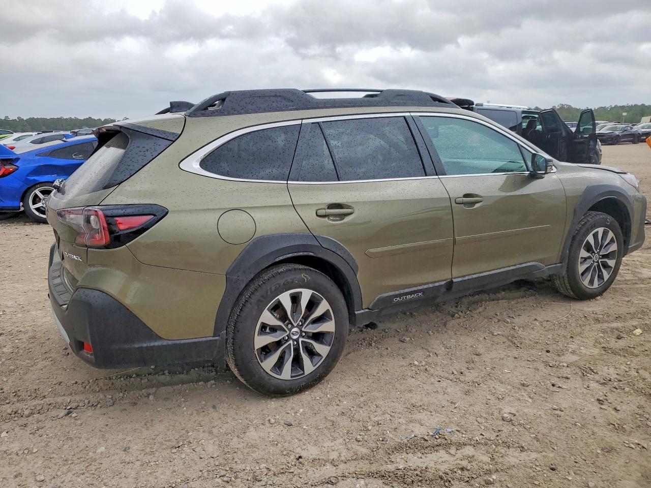 2025 Subaru Outback Limited - Image 3