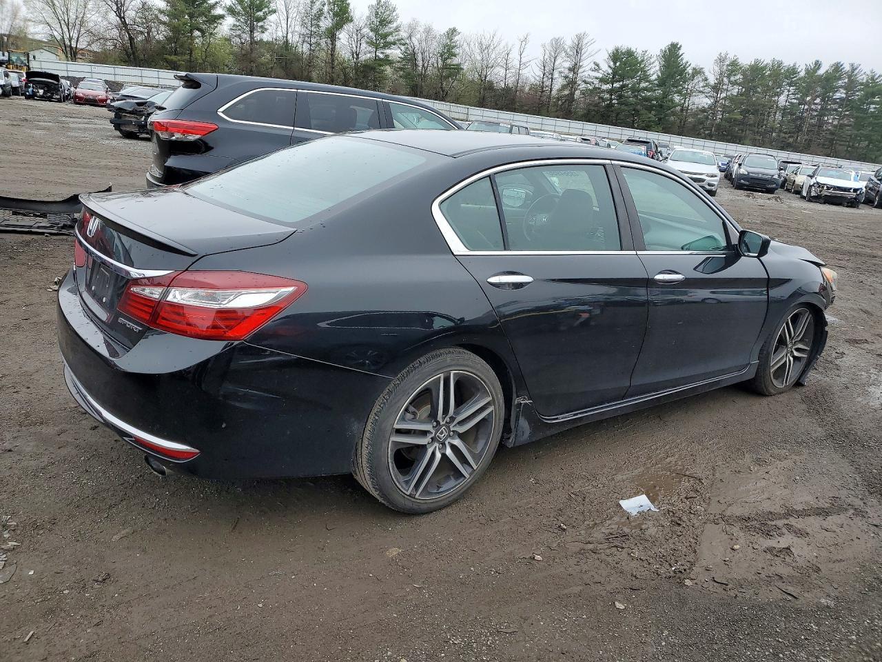 2017 Honda Accord Sport - Фото 3