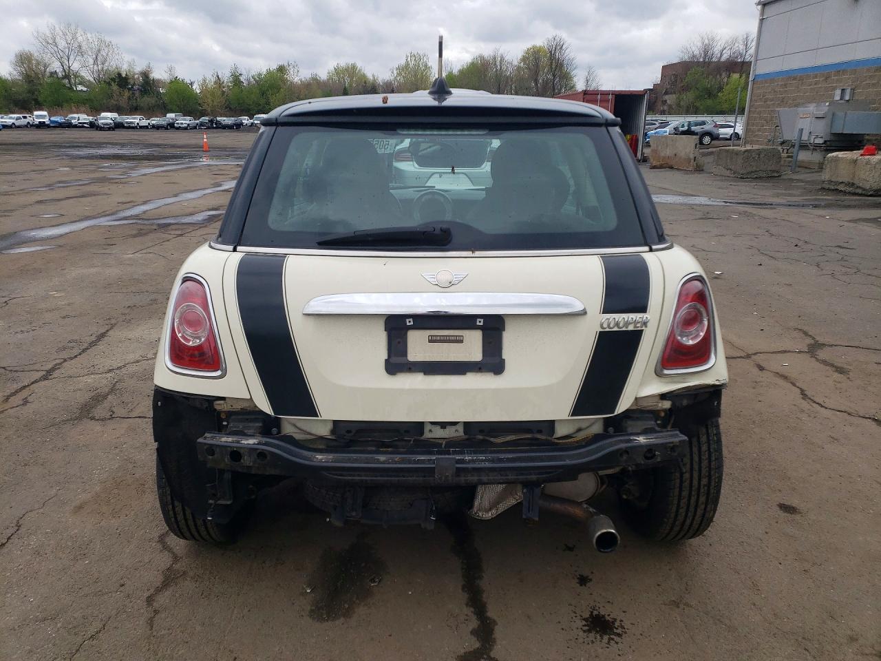 2011 Mini Cooper - Фото 6