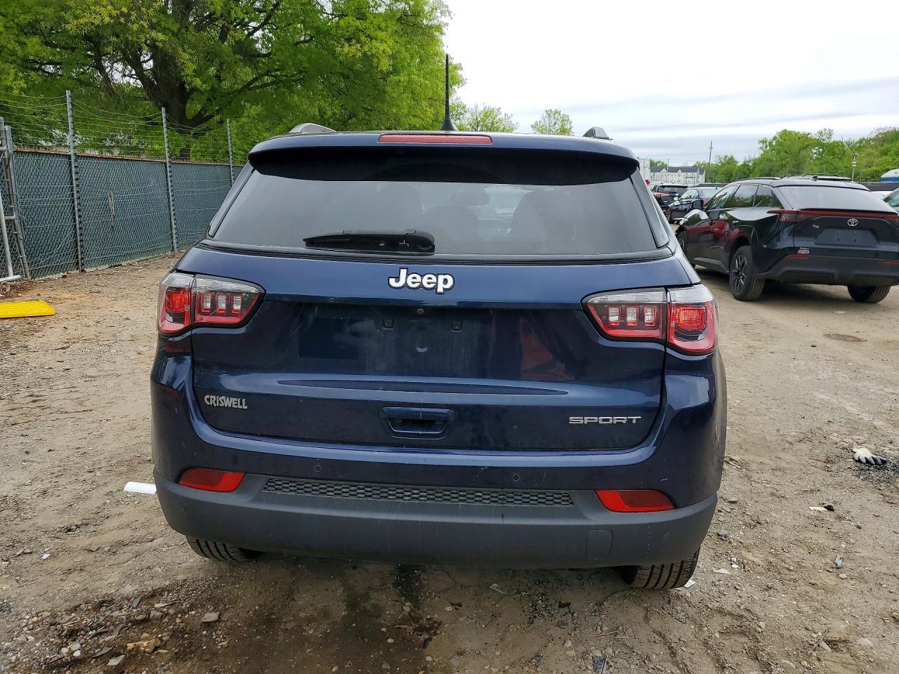 2017 Jeep Compass Sport - Фото 6