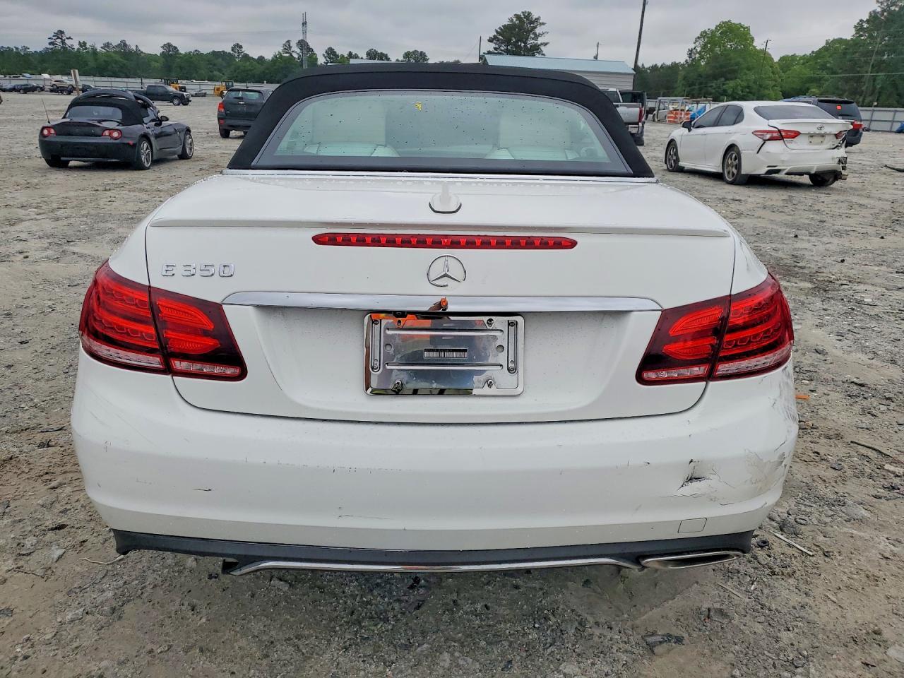 2014 Mercedes-Benz E 350 - Image 6