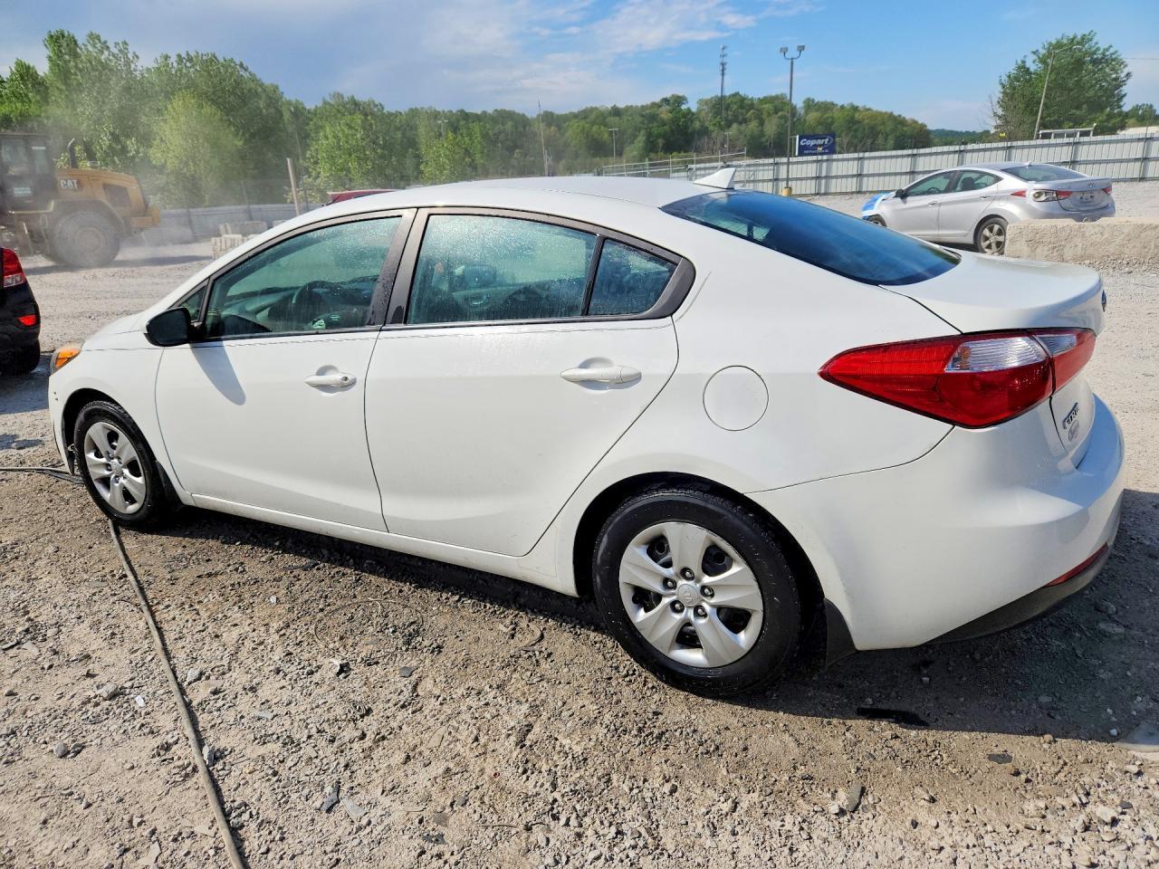 2016 Kia Forte Lx - Image 2