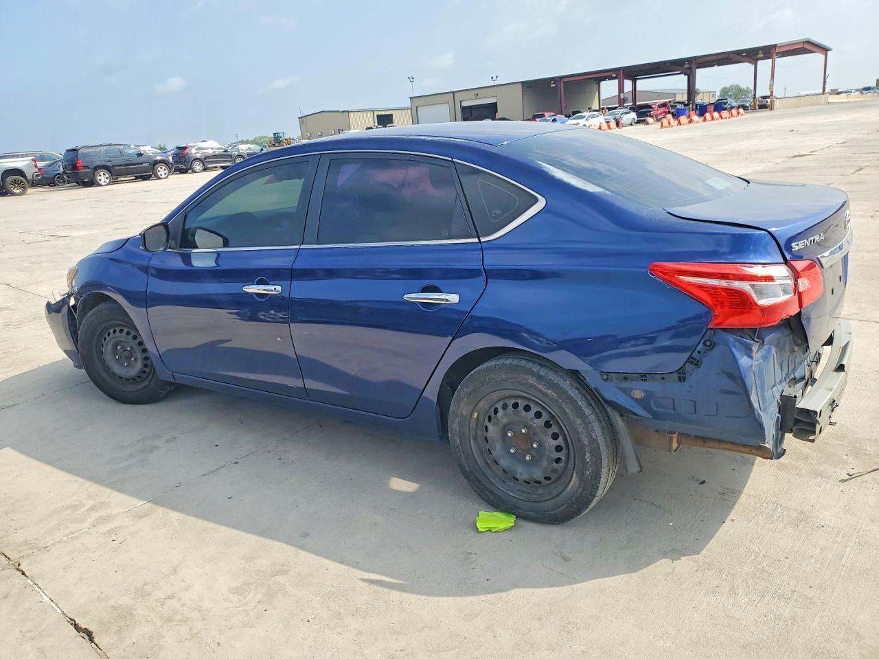 2019 Nissan Sentra S - Фото 2