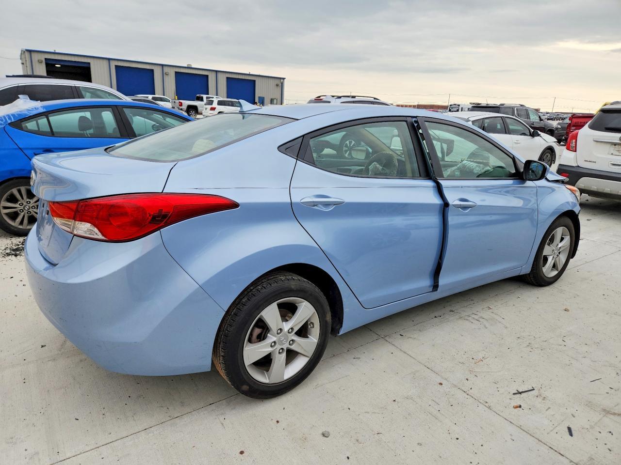 2012 Hyundai Elantra Gls - Фото 3