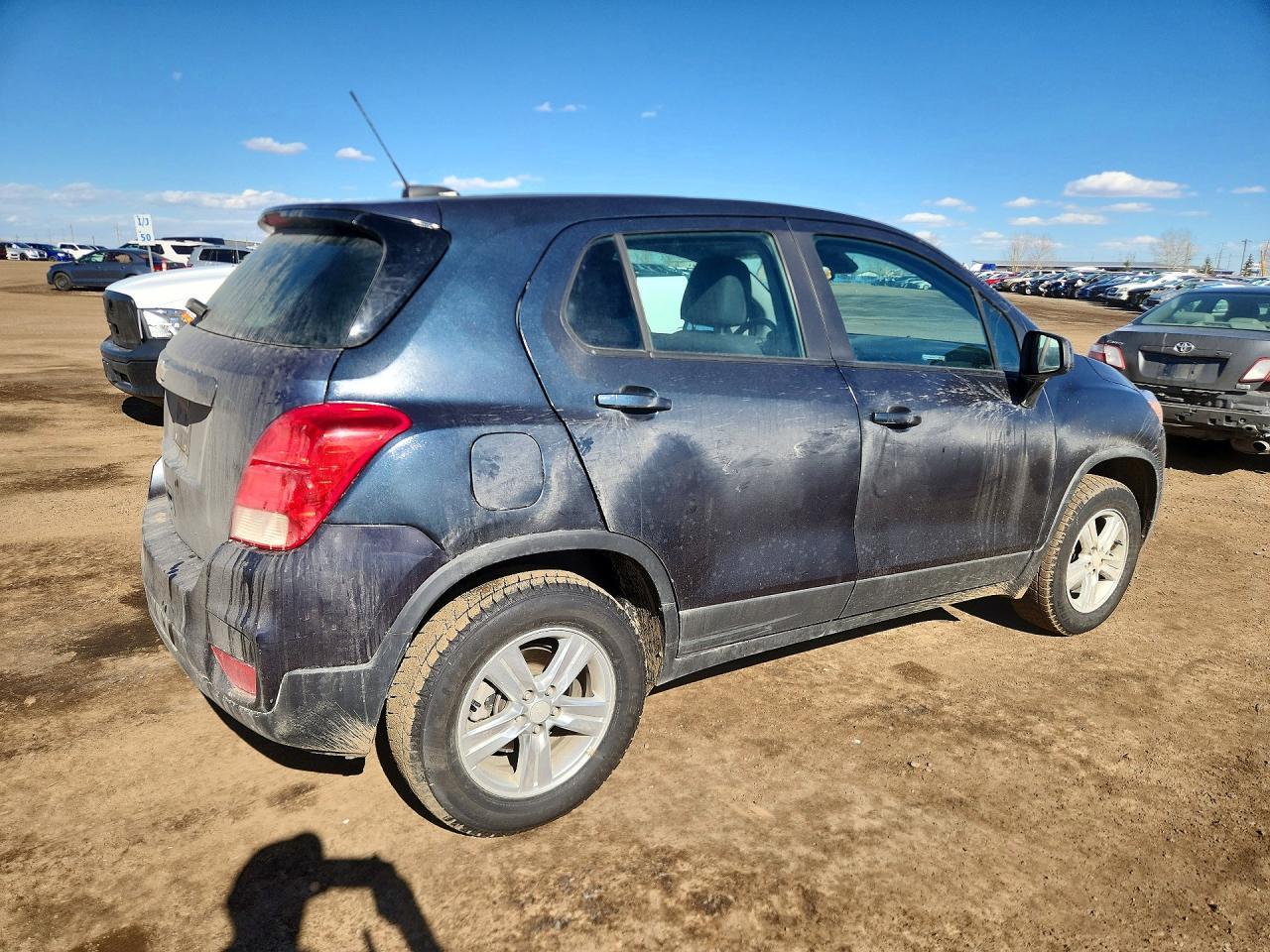 2018 Chevrolet Trax Ls - Image 3