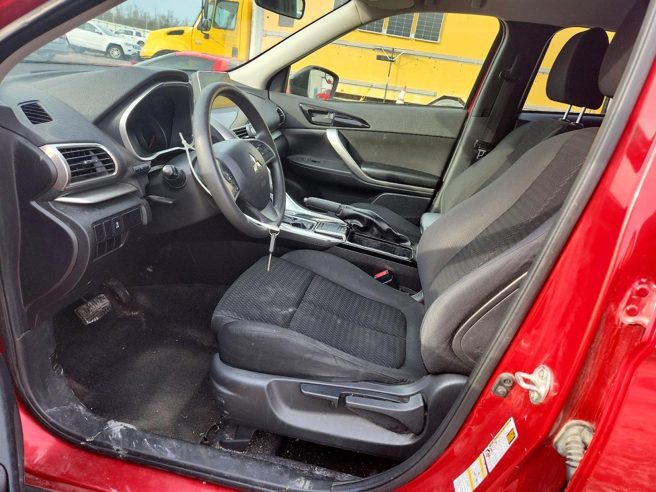2018 Mitsubishi Eclipse Cross Le - Image 7