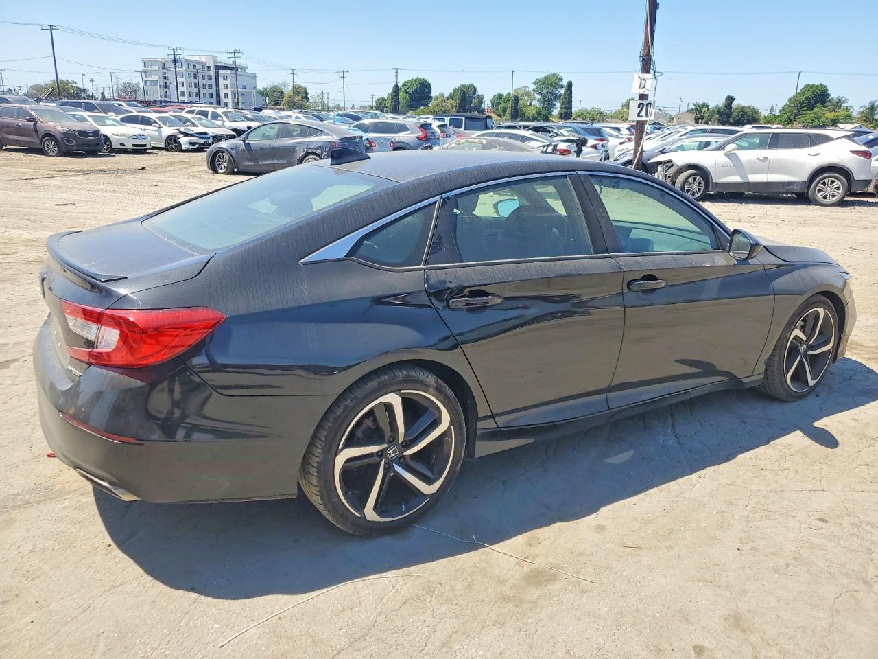 2019 Honda Accord Sport - Image 3