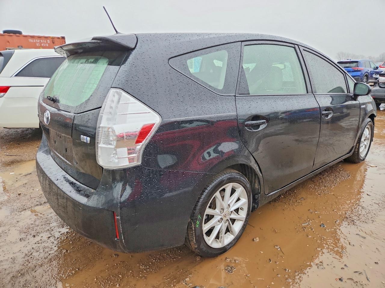 2012 Toyota Prius V Five - Image 3