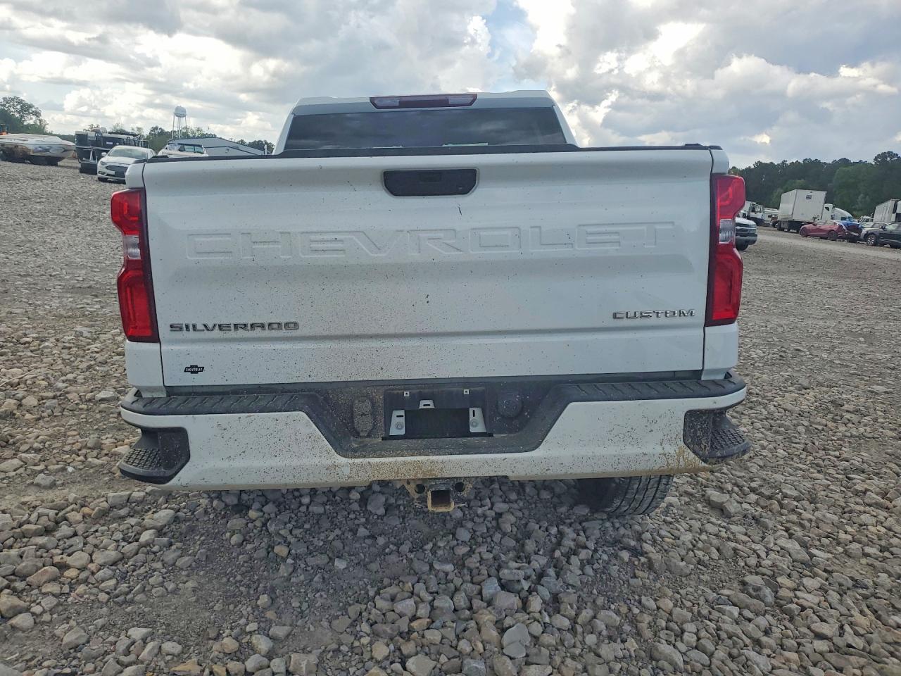 2022 Chevrolet Silverado Ltd C1500 Custom - Фото 6