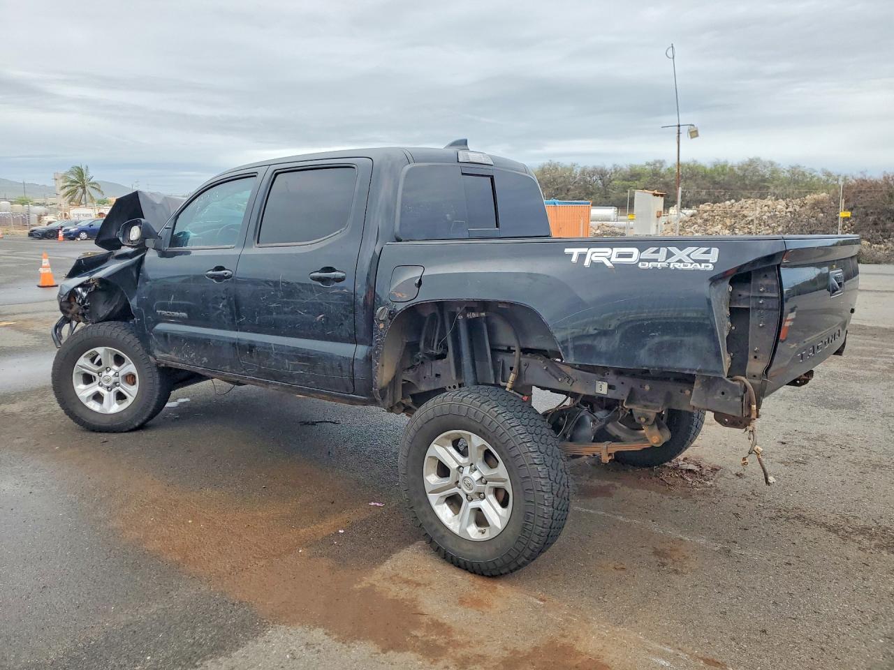 2023 Toyota Tacoma Sr V6 - Image 2