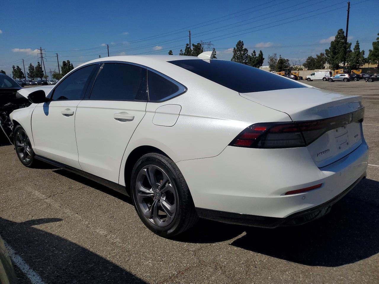 2025 Honda Accord Hybrid Exl - Фото 2