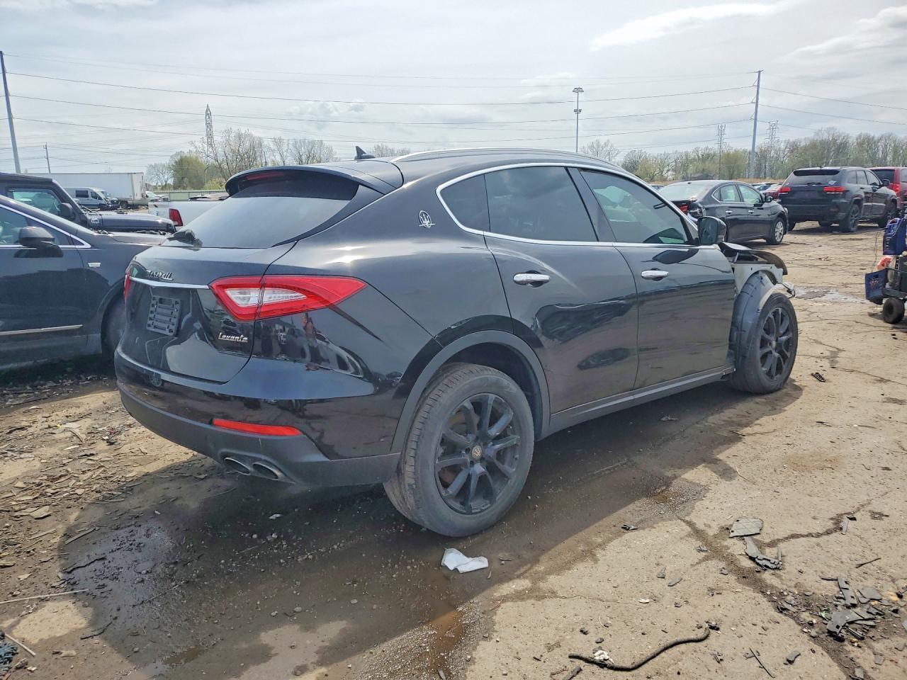2017 Maserati Levante - Image 3