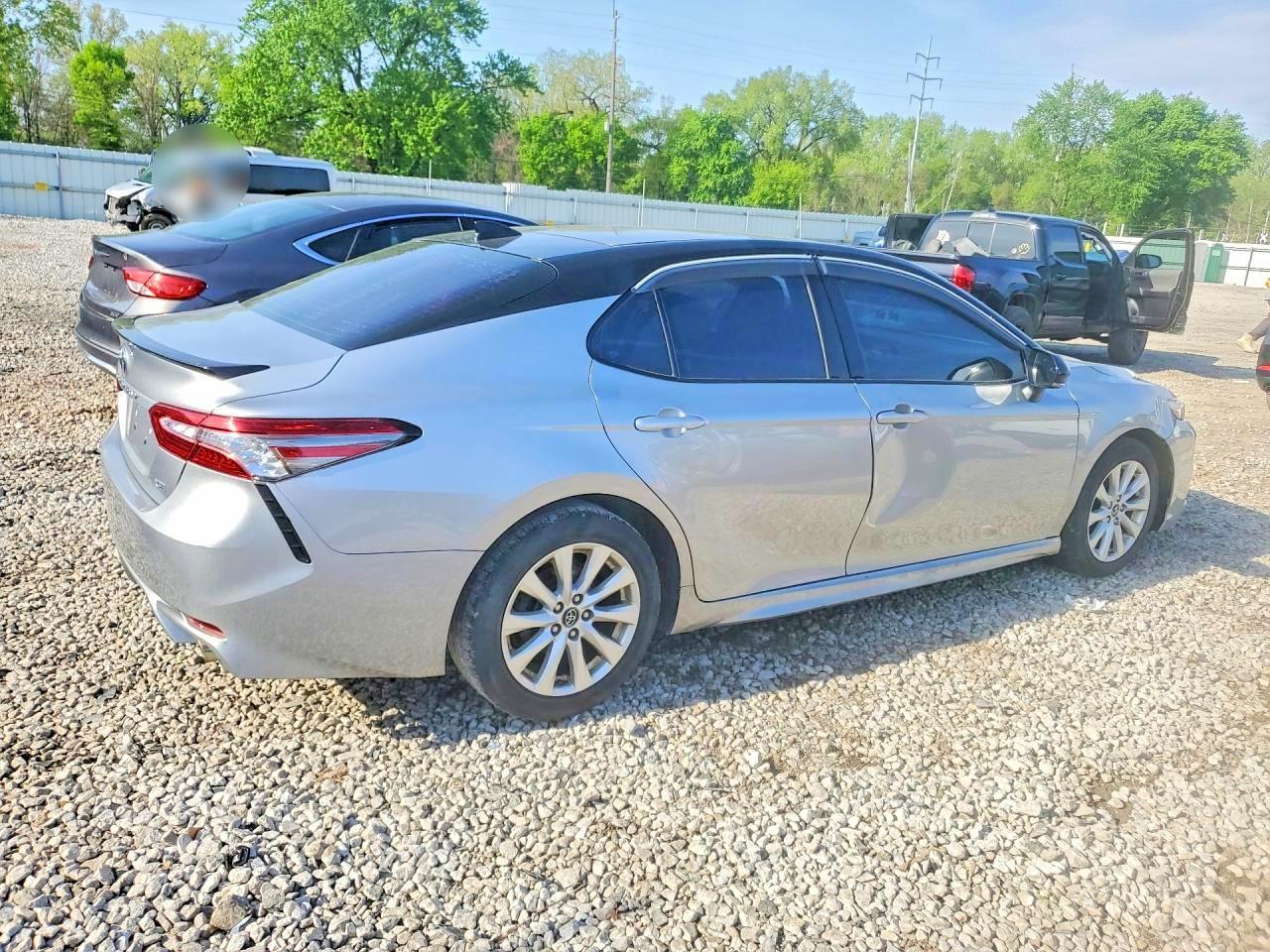 2019 Toyota Camry Xse - Фото 3