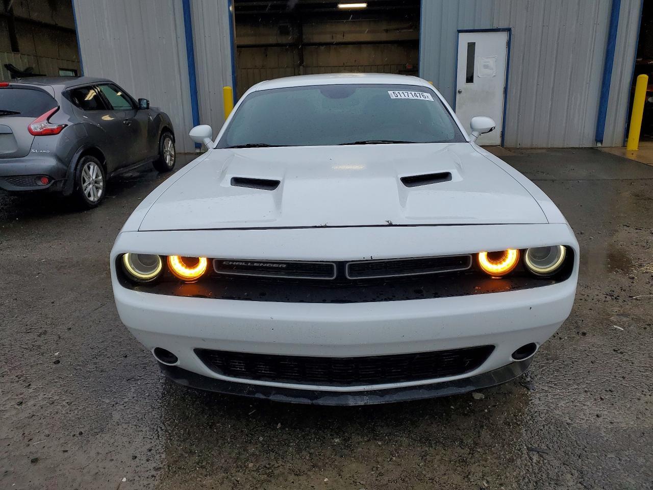 2017 Dodge Challenger Sxt - Image 5