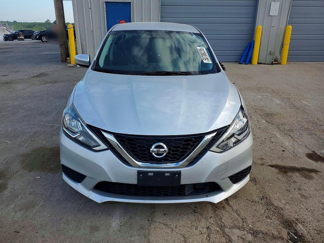2019 Nissan Sentra S - Фото 5