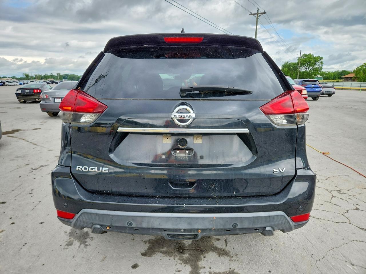 2020 Nissan Rogue Sv - Image 6